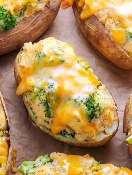 Broccoli And Cheddar Twice-Baked Potatoes