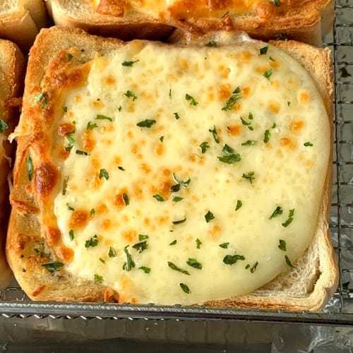 Texas toast with cheese