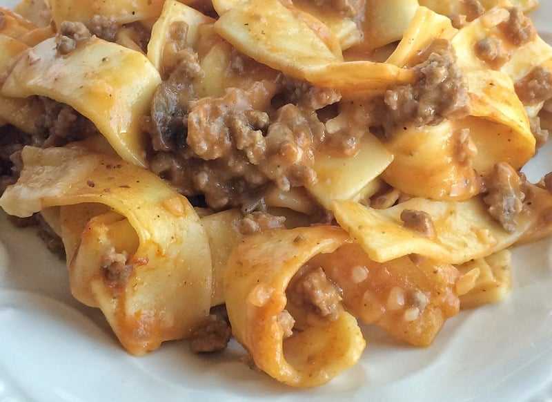 TOMATO BEEF COUNTRY CASSEROLE