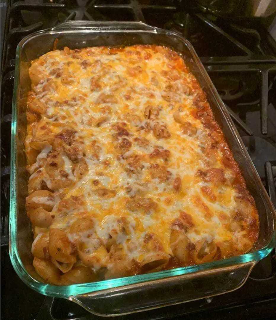 CHEESY HAMBURGER POTATO CASSEROLE