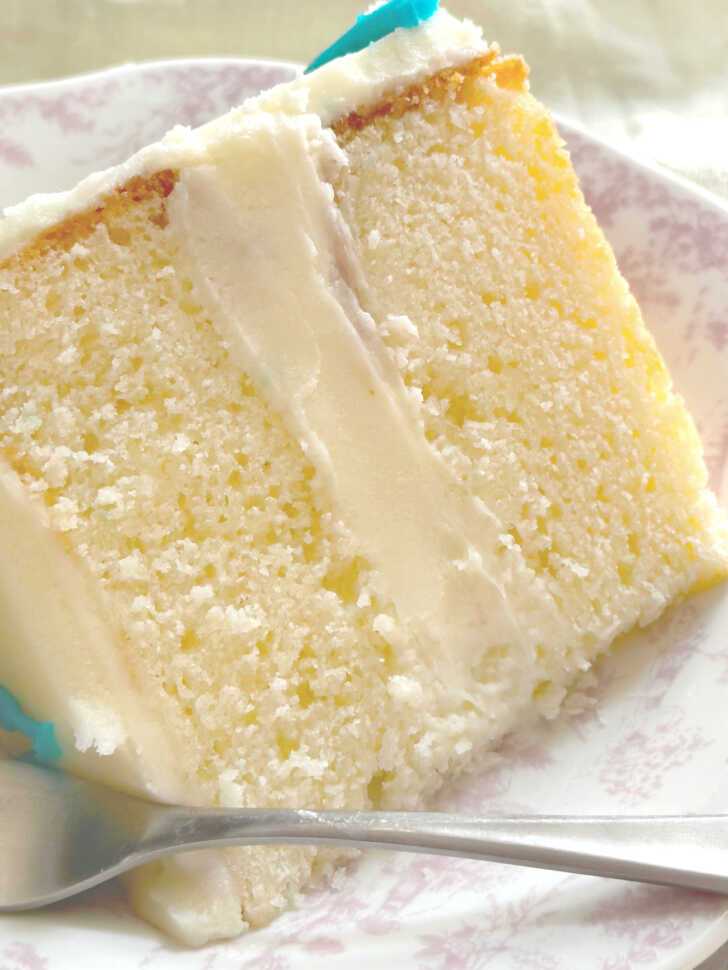 Copycat Costco Vanilla Cake