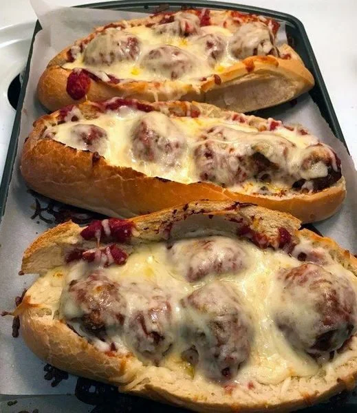 Keto Meatball Boats