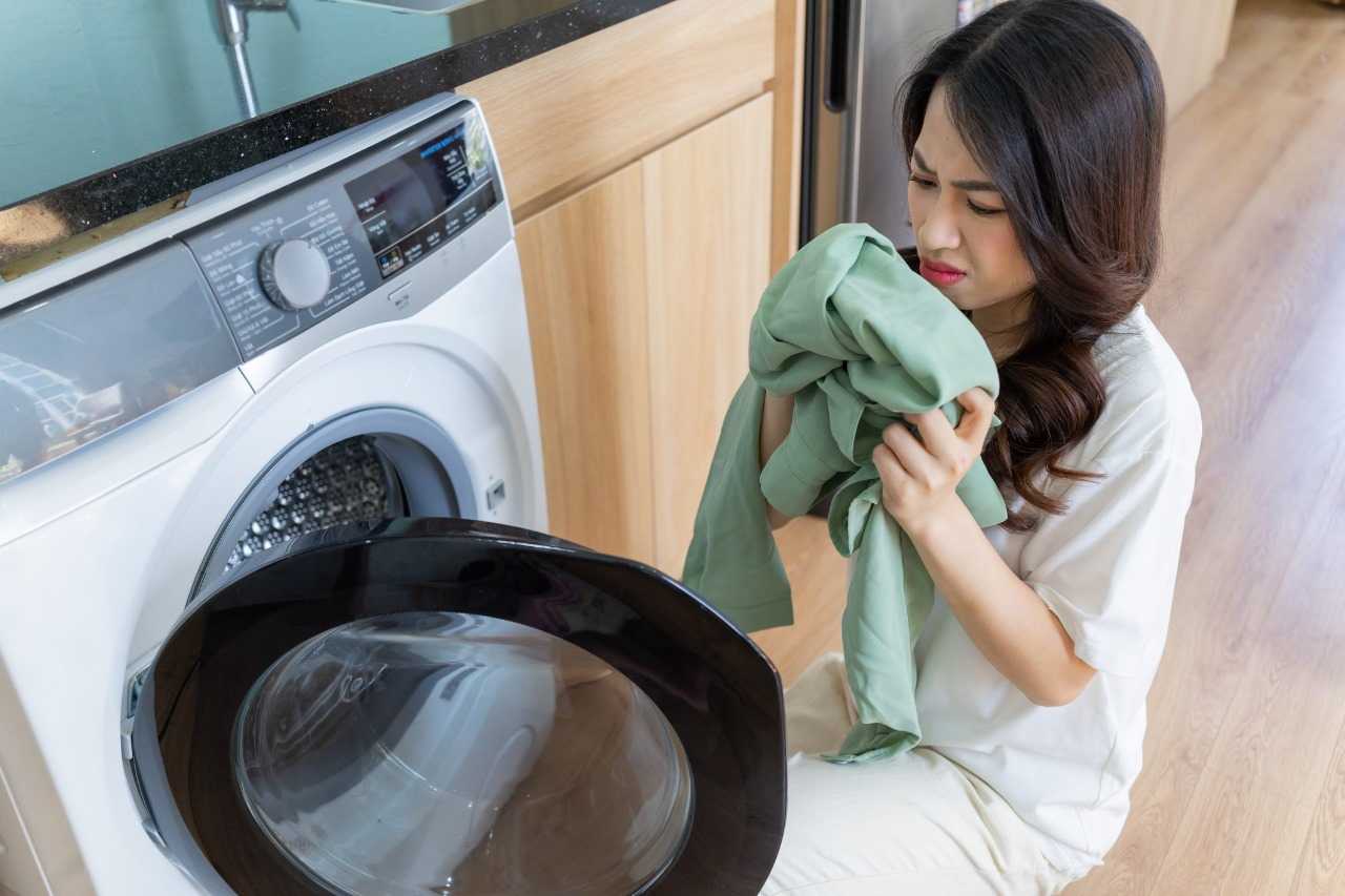 How to Eliminate Bad Smells from Your Washing Machine