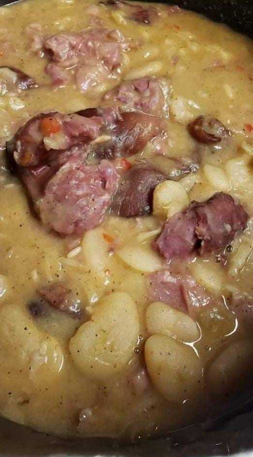 WHITE BEAN AND HAM HOCK SOUP