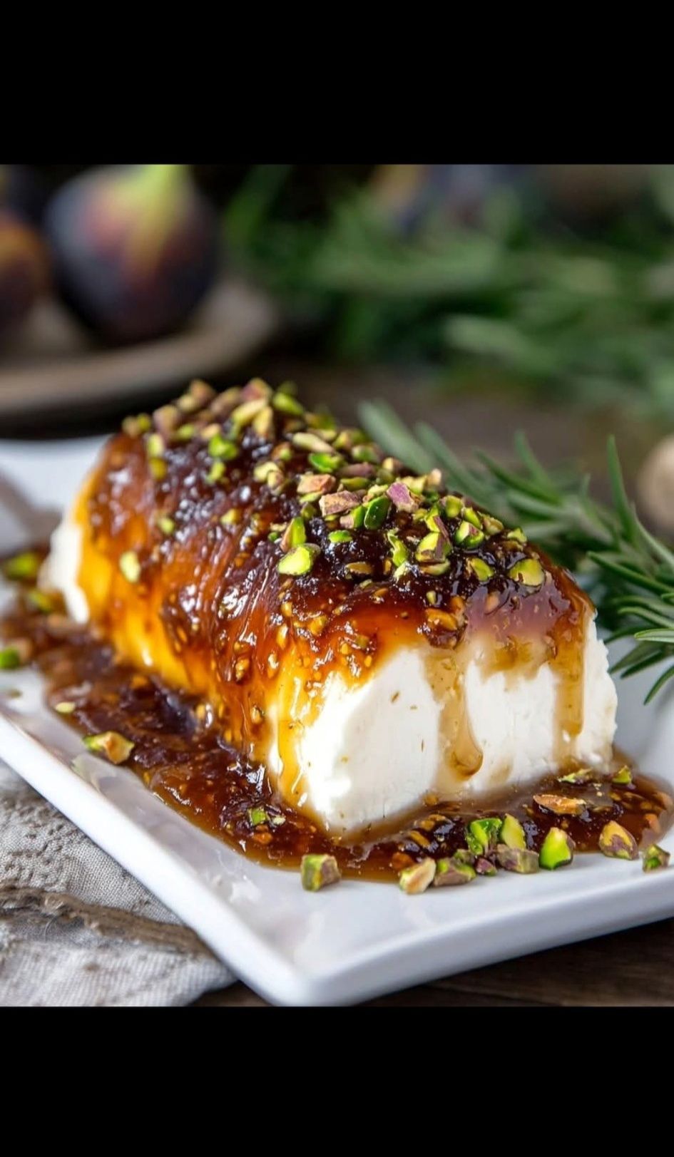  Goat Cheese Appetizer with Honey, Fig & Pistachios 