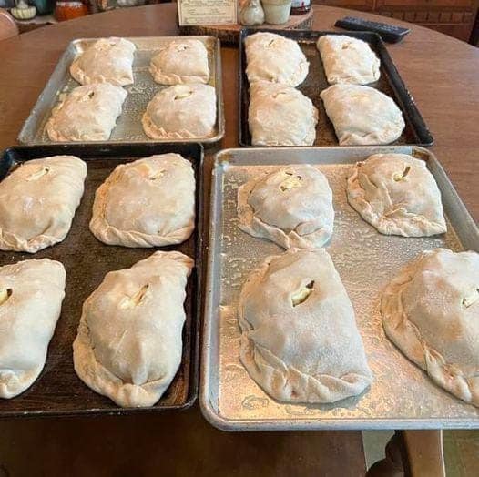 Cornish meat pies