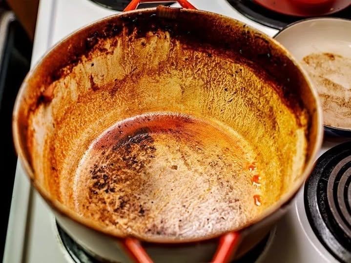 The Ultimate Guide to Cleaning Your Dutch Oven