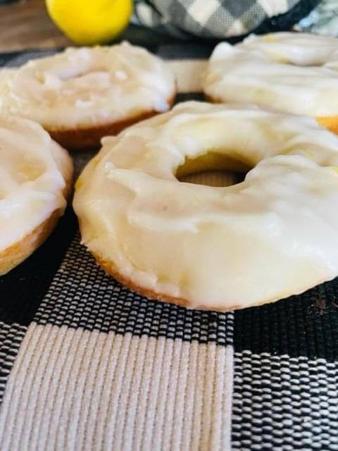 Baked Lemon Donuts 