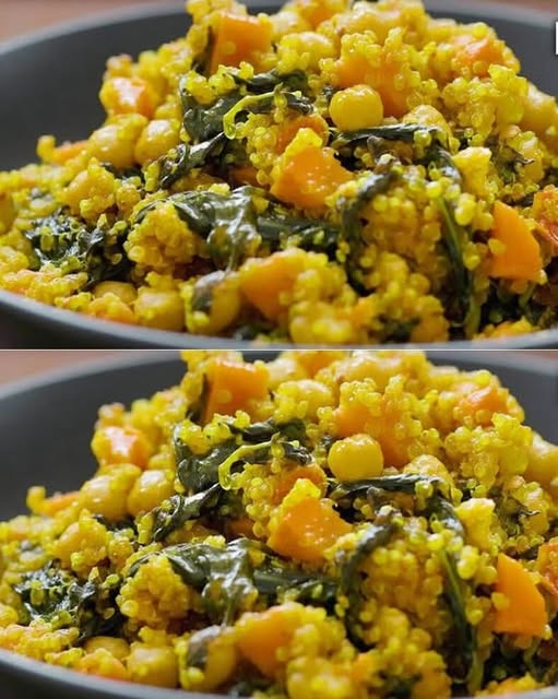 One Pot Spinach Quinoa and Chickpea Recipe | Easy Vegetarian and Vegan Meals