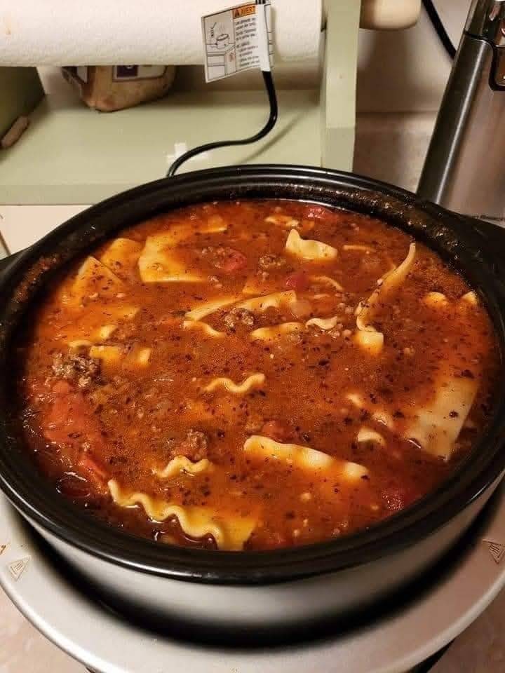 Lasagna soup in one bowl