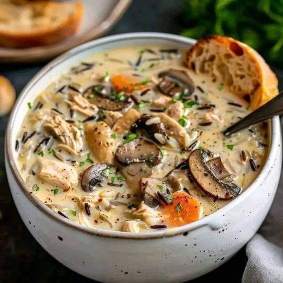 Creamy Mushroom Chicken and Wild Rice Soup 