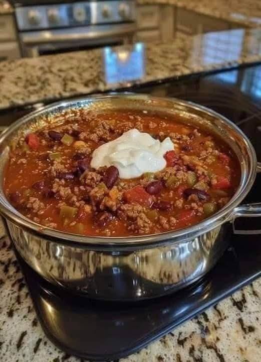 WE ARE ELIMINATING THE SCAMMERS FROM THE GROUP. JUST SAY SOMETHING TO STAY ACTIVE Classic Beef Chili Recipe