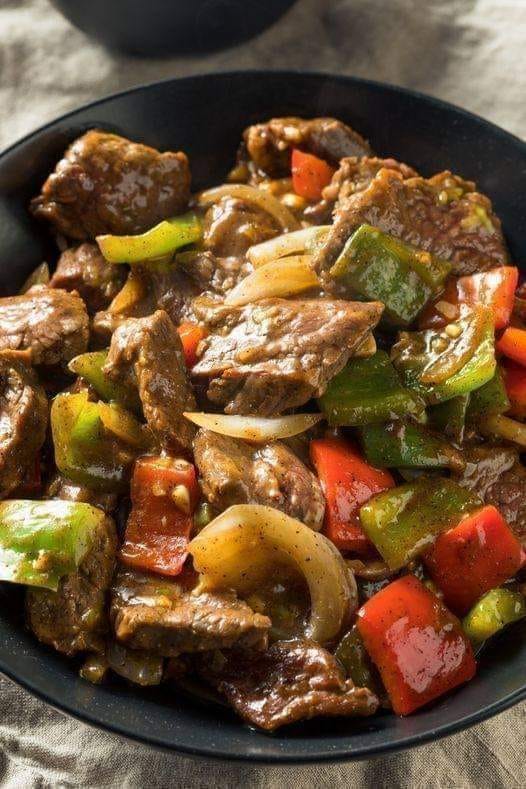 Ultimate Slow Cooker Pepper Steak Recipe