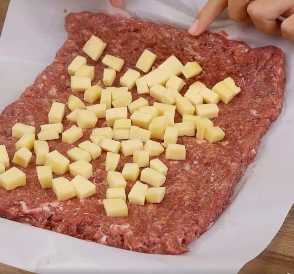 I made this ground beef dinner in a few minutes and the family is happy Full recipe 