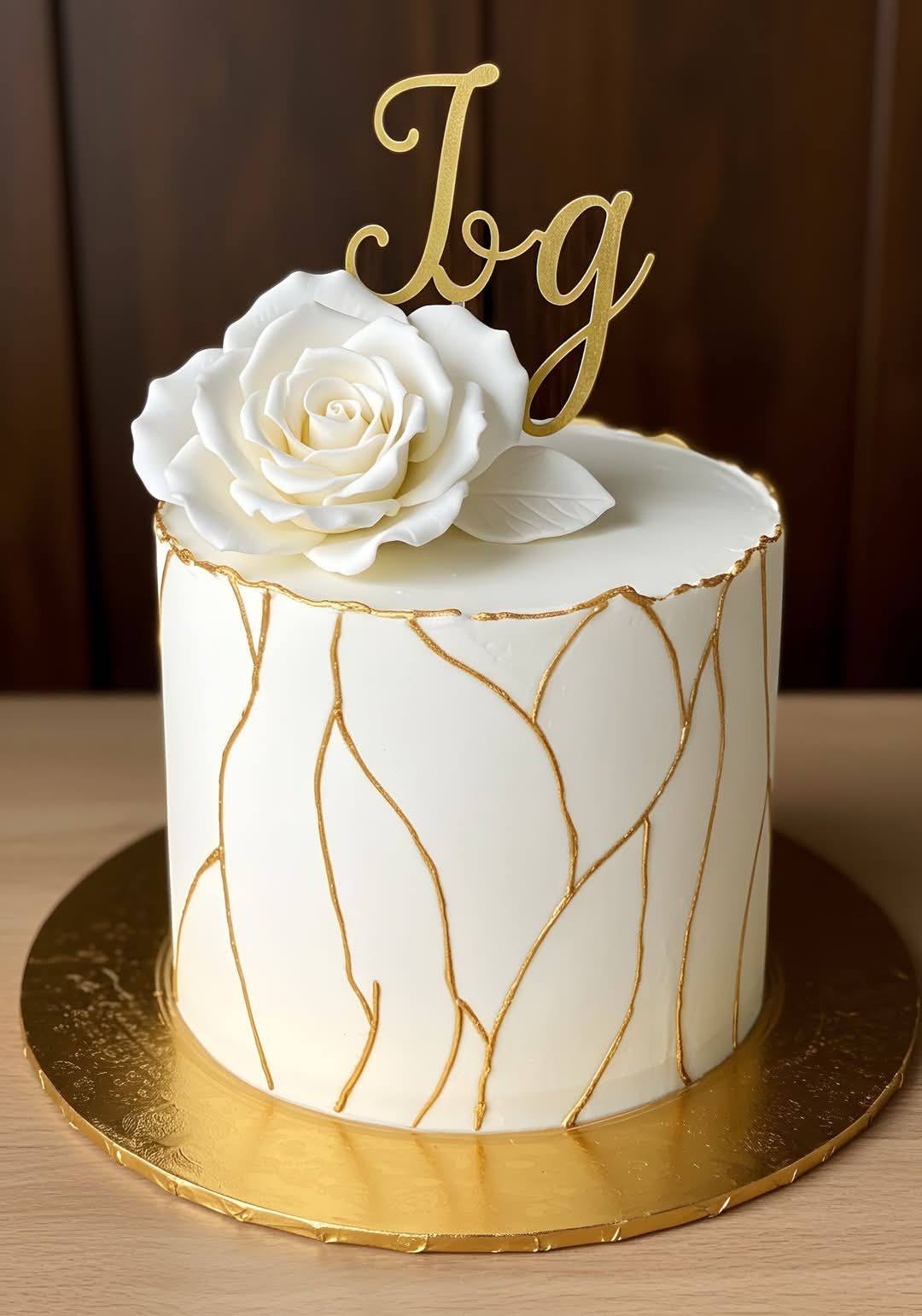 Luxury fondant cake