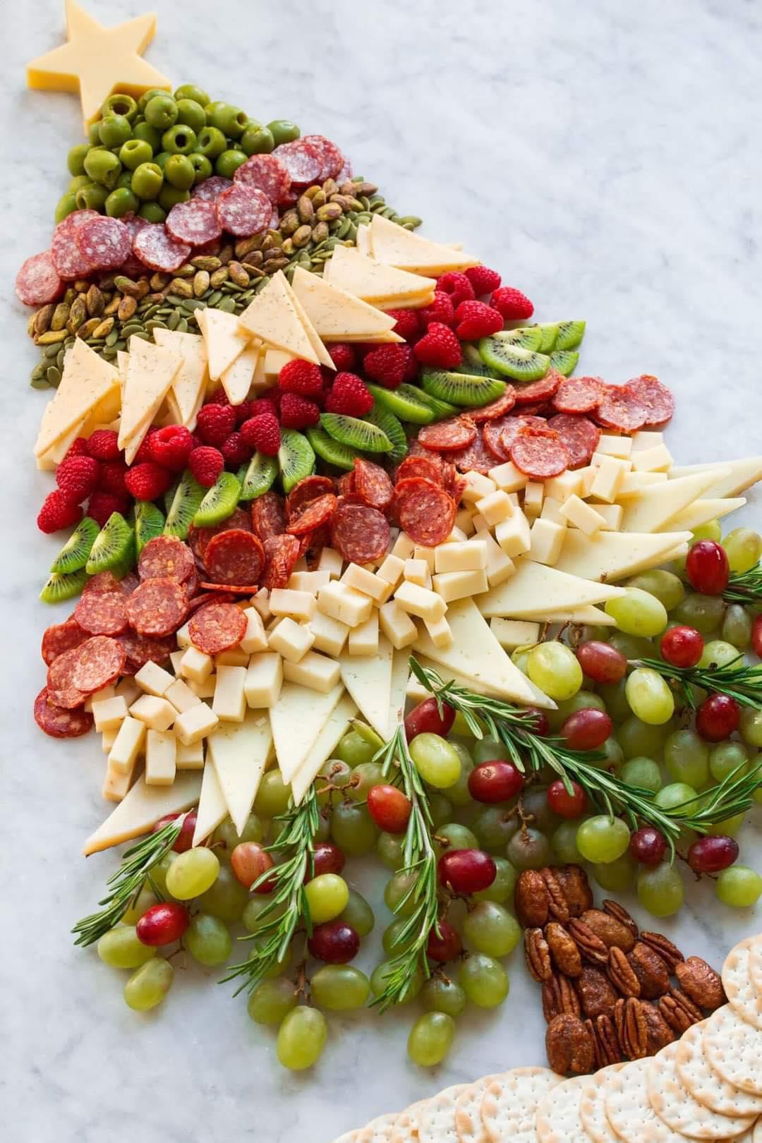 Christmas Tree Charcuterie Board