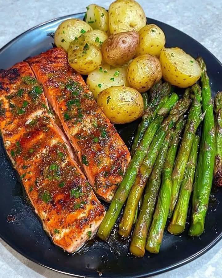Garlic Herb Salmon with Asparagus and Potatoes